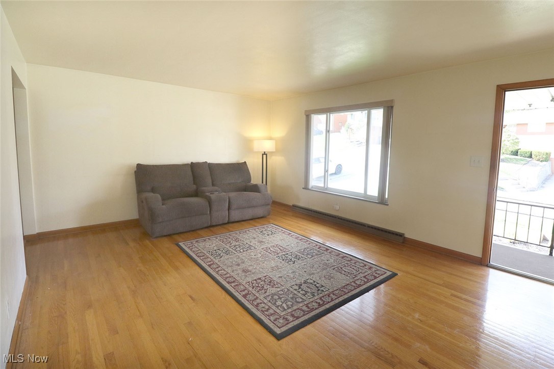 3137 Whitehaven Boulevard Property Photo 6