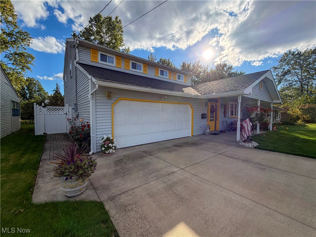 425 Southward Drive Property Photo 4