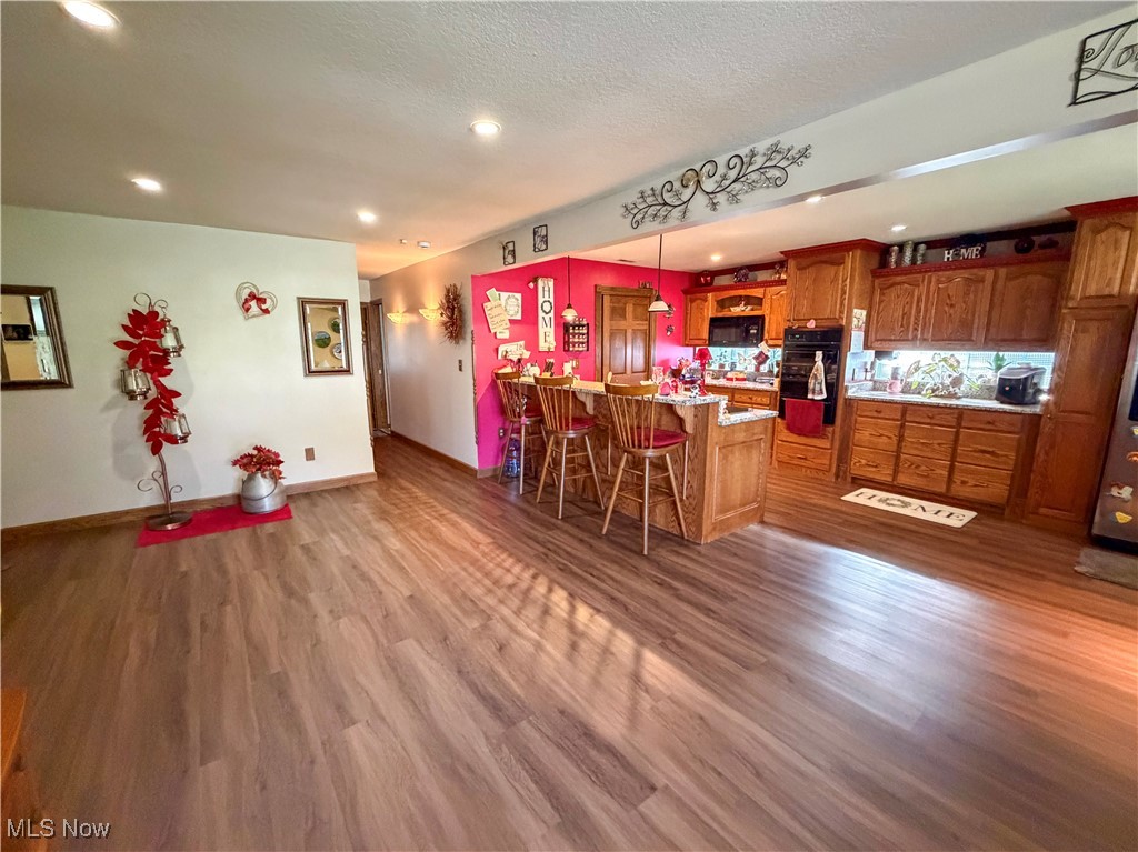 425 Southward Drive Property Photo 5