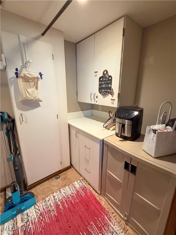 425 Southward Drive Property Photo 11