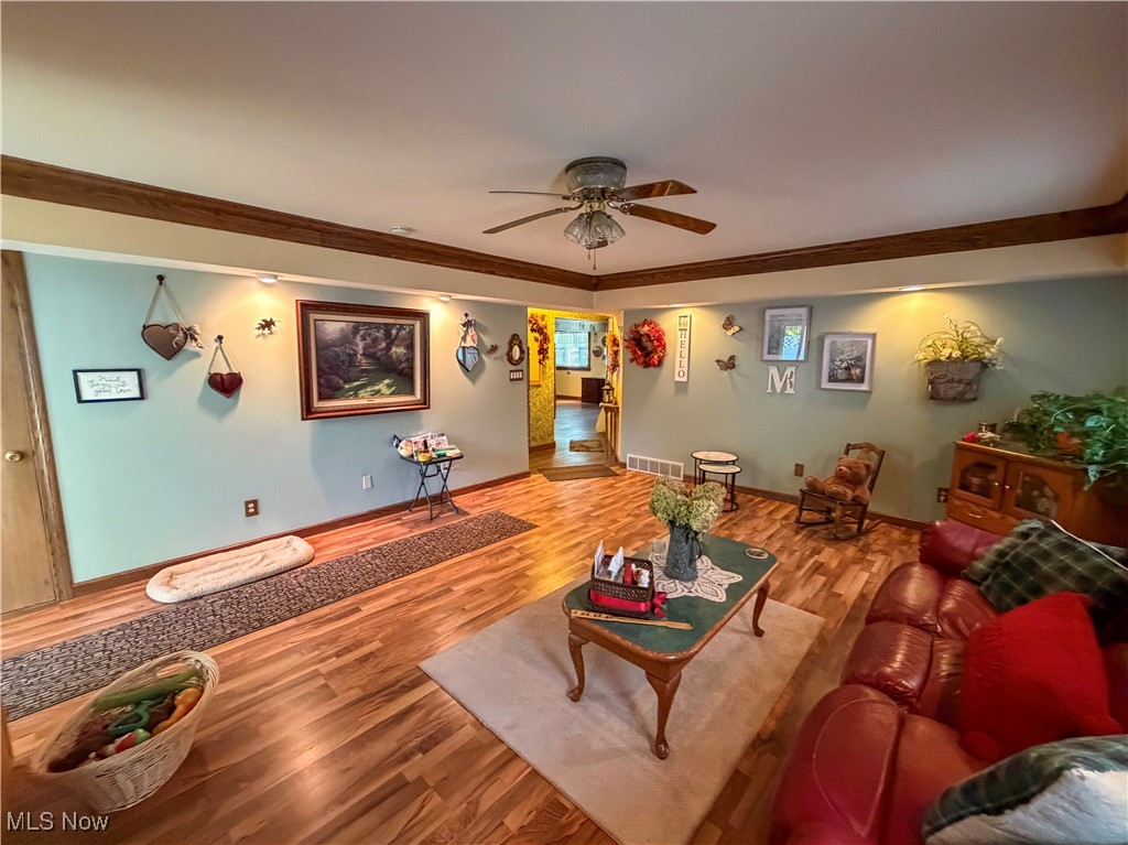 425 Southward Drive Property Photo 14