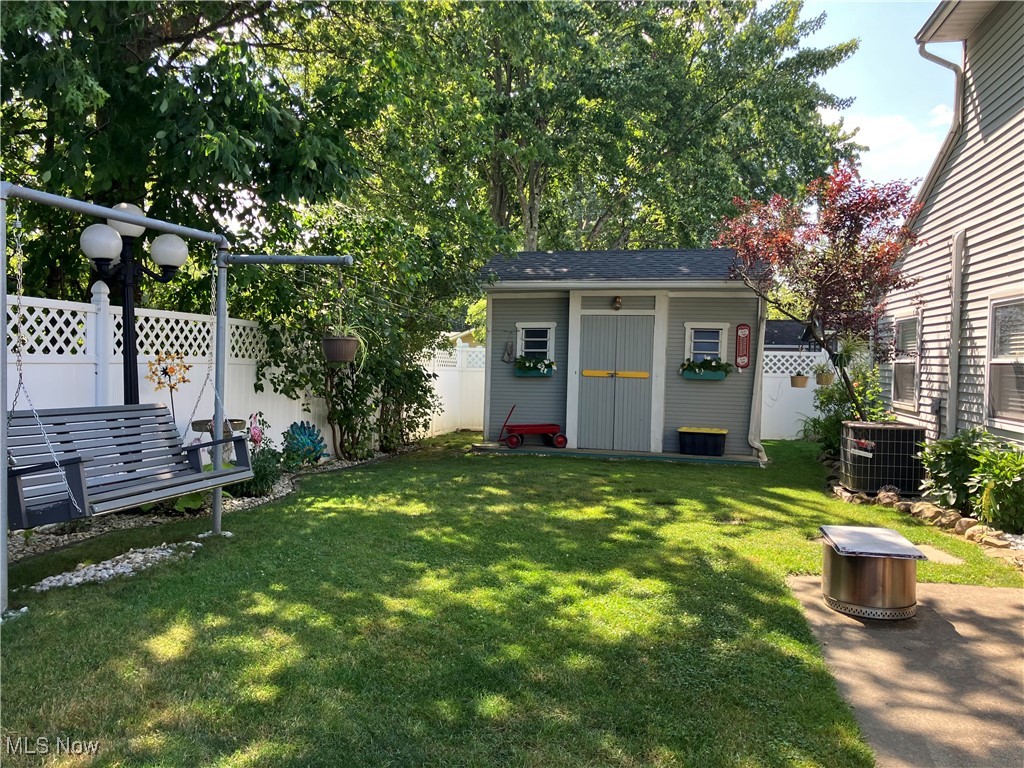 425 Southward Drive Property Photo 29