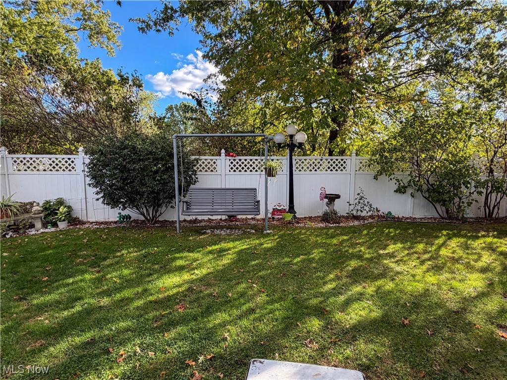 425 Southward Drive Property Photo 32