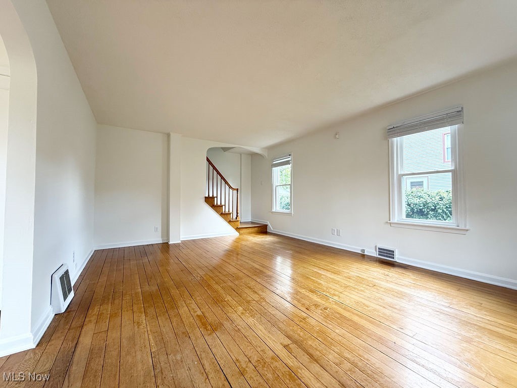 327 Adelaide Property Photo 9