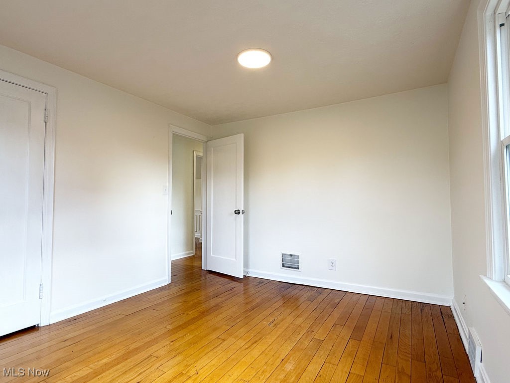 327 Adelaide Property Photo 12