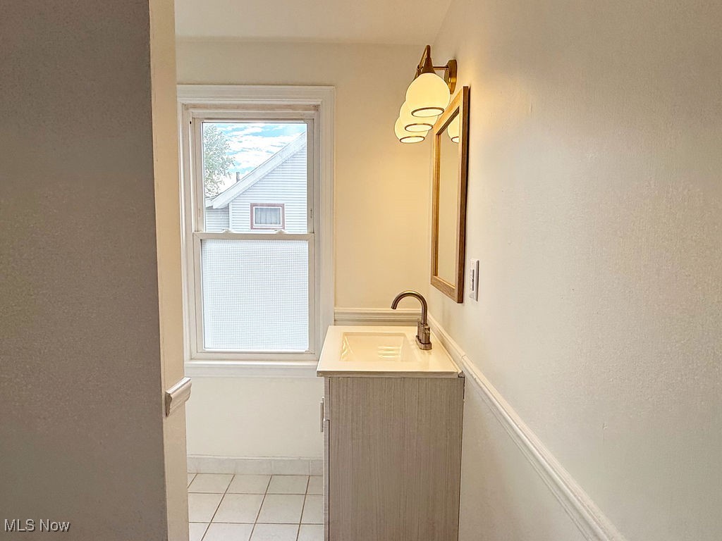 327 Adelaide Property Photo 15