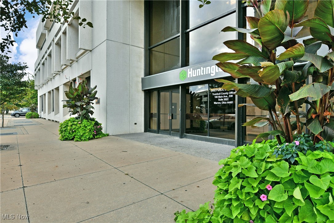 108 Main Avenue Sw Property Photo 2