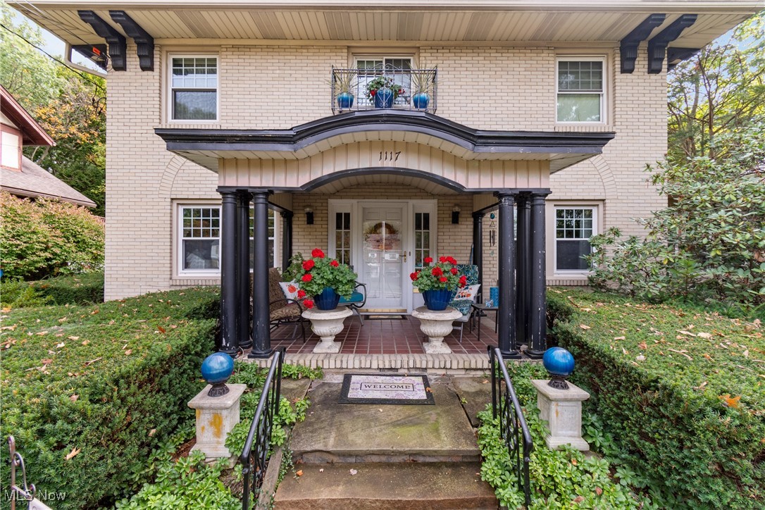 1117 Quinby Avenue Property Photo 2