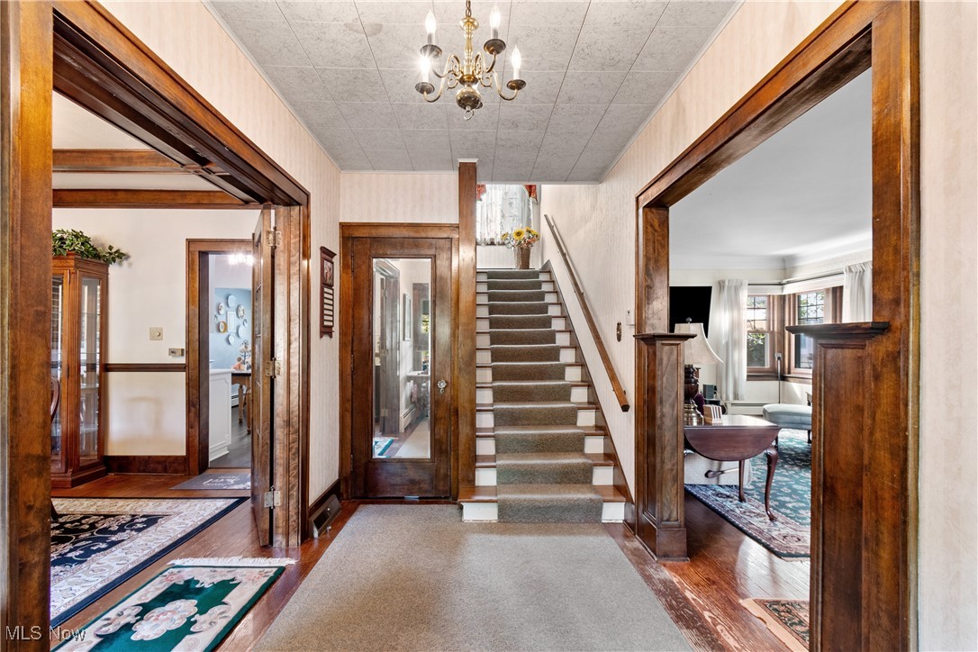 1117 Quinby Avenue Property Photo 4