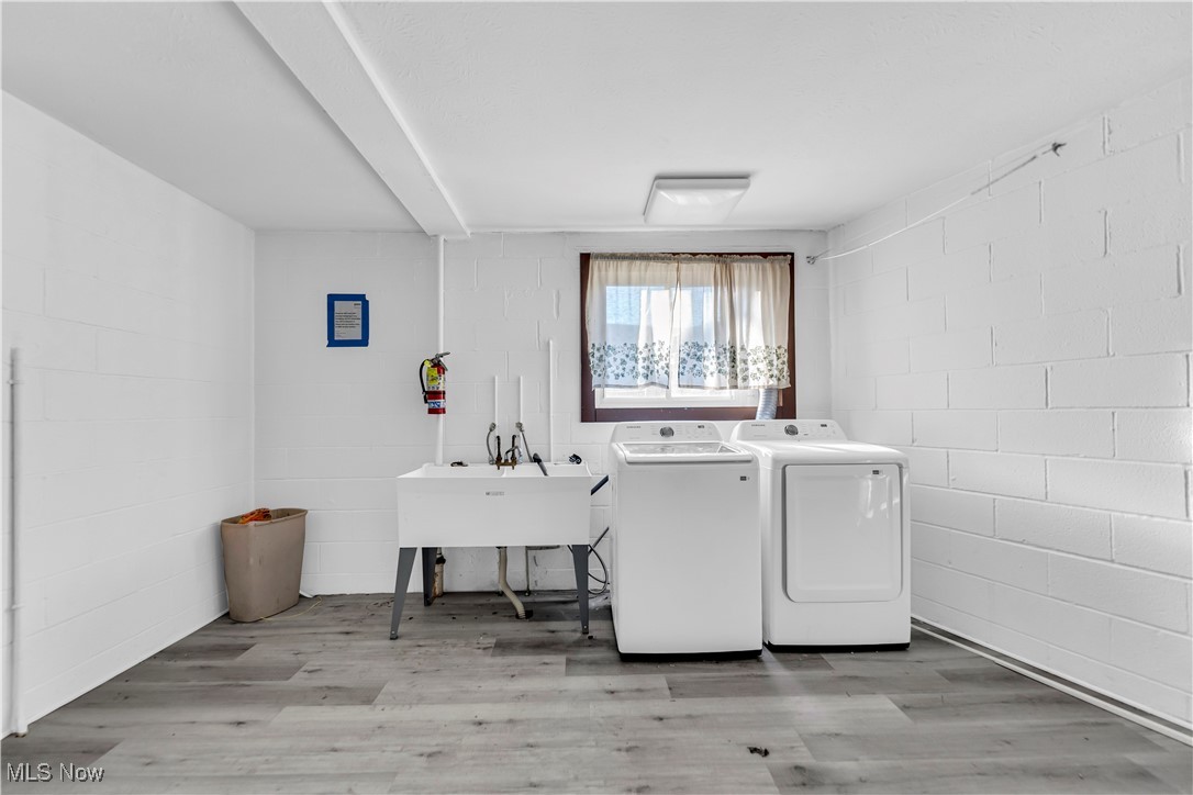 18809 Bella Drive Property Photo 45