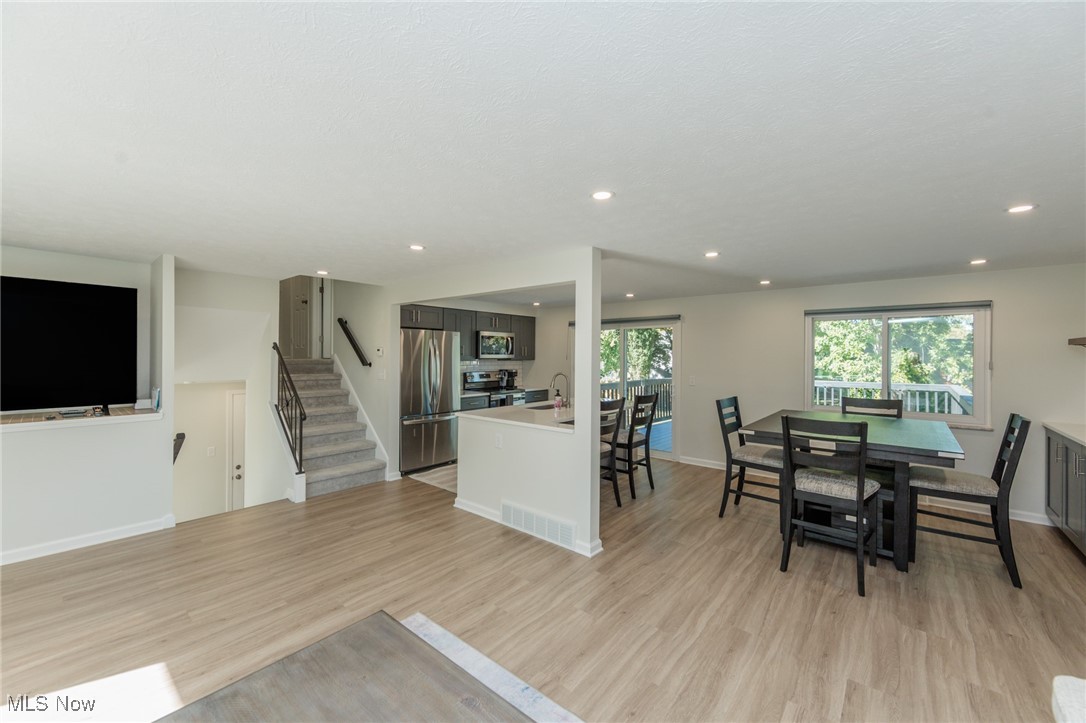 13602 Holland Rd. Property Photo 5