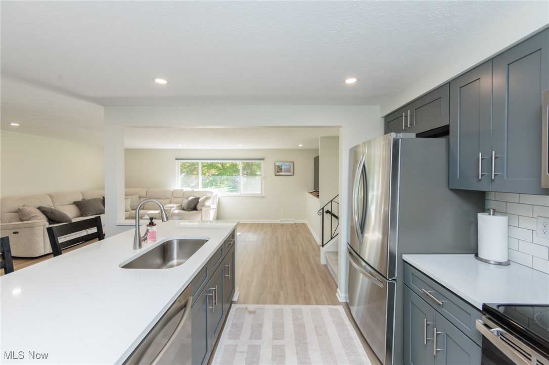 13602 Holland Rd. Property Photo 7