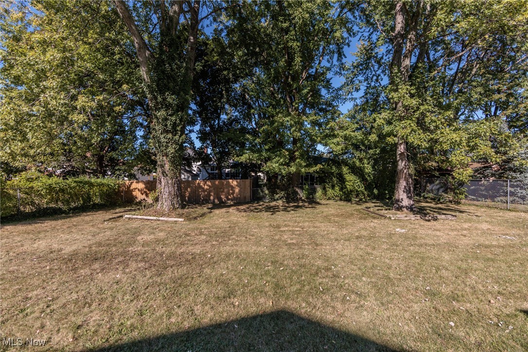 13602 Holland Rd. Property Photo 45