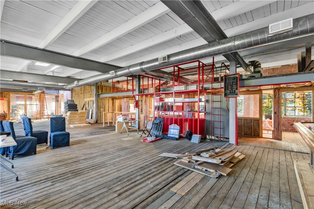 2032 W 105th Street Property Photo 43