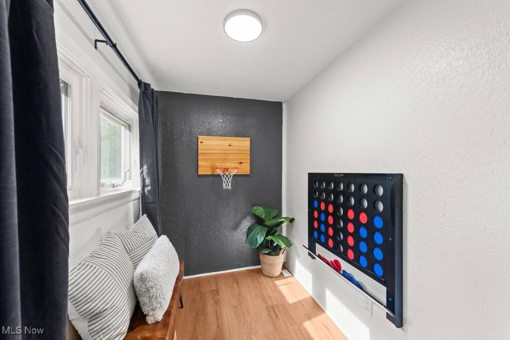 4223 Bridge Avenue Property Photo 4