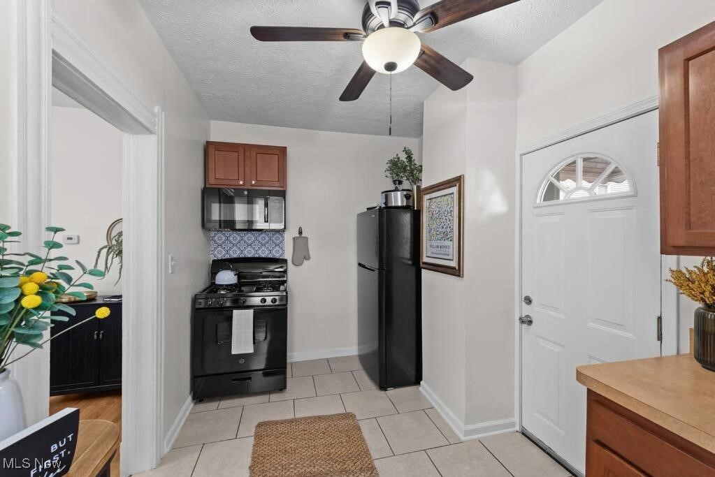 4223 Bridge Avenue Property Photo 6