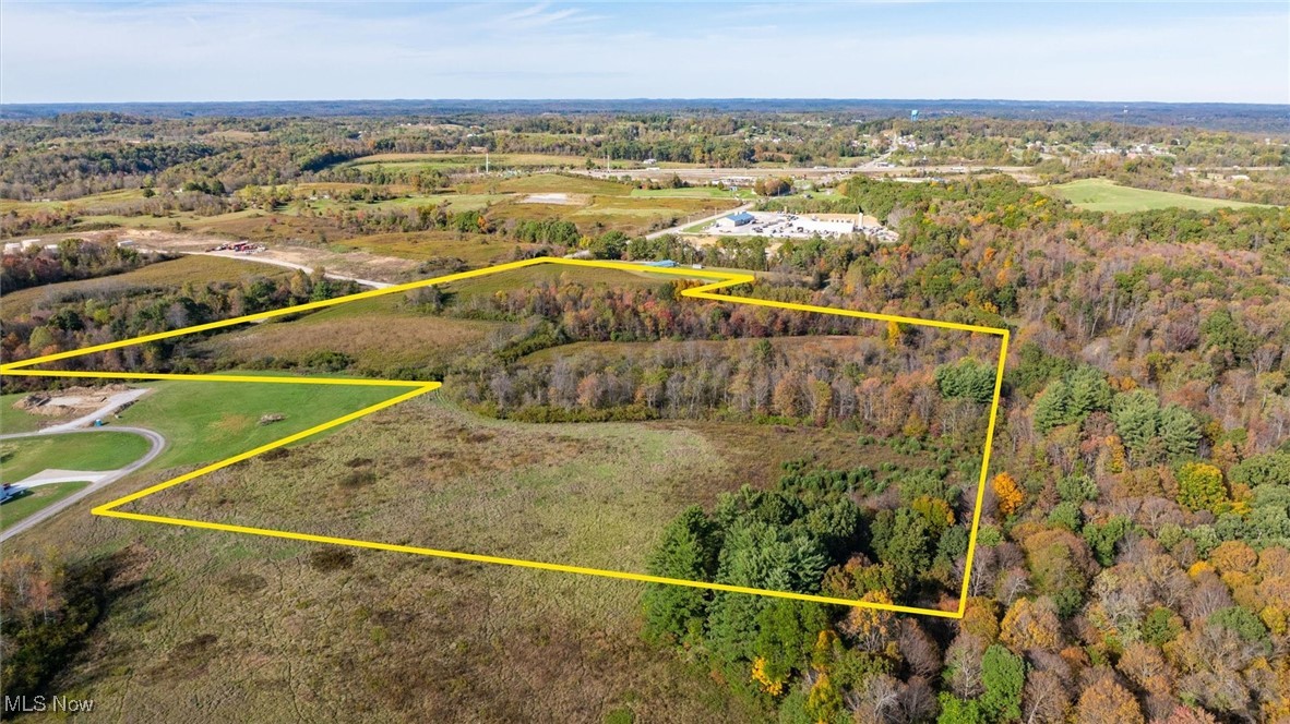 Wintergreen Road Property Photo 2