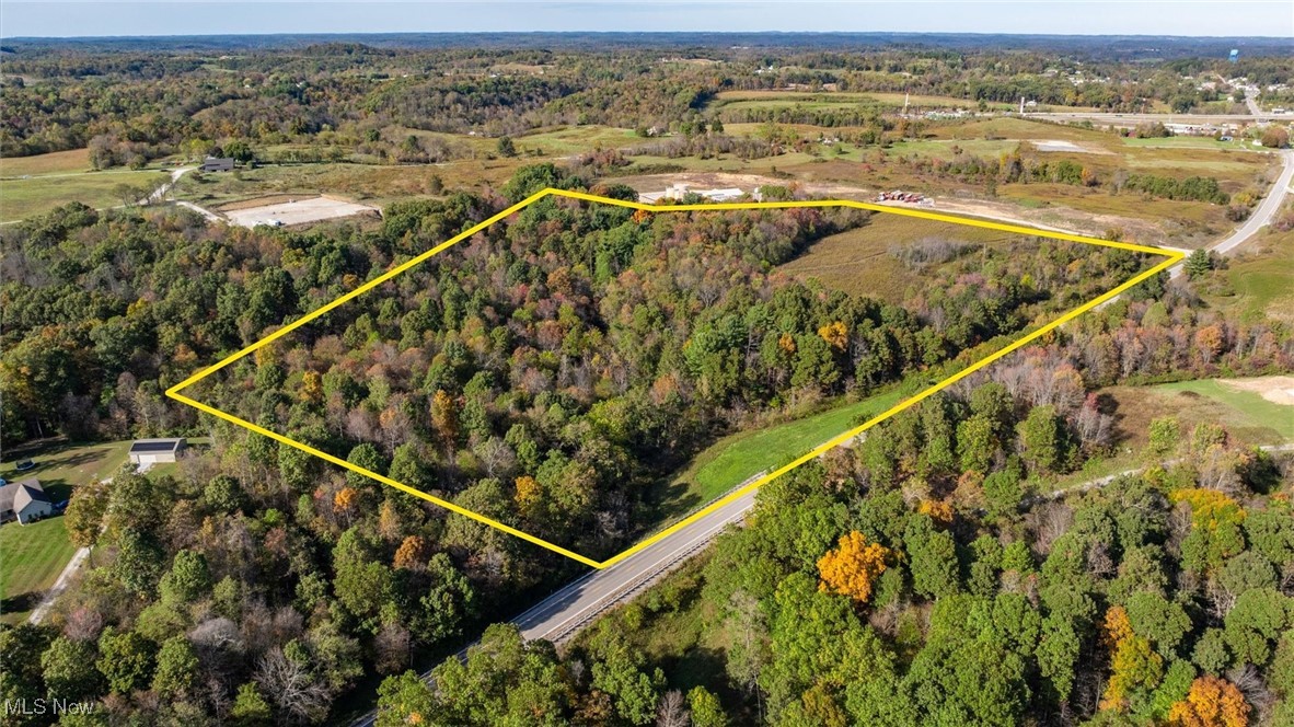 Wintergreen Road Property Photo 1