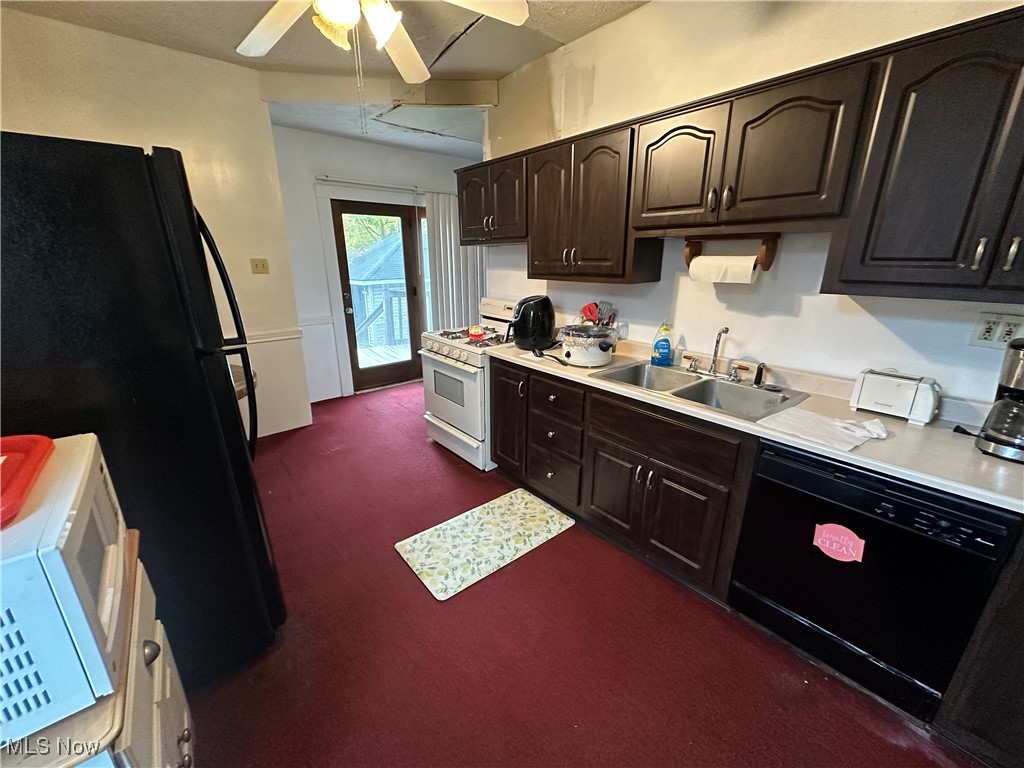 306 E Chestnut Street Property Photo 5