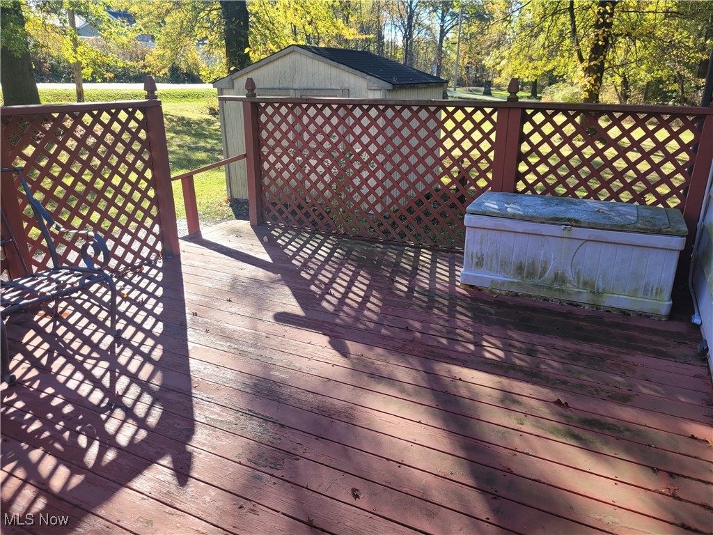 2884 Barder Avenue Se Property Photo 15