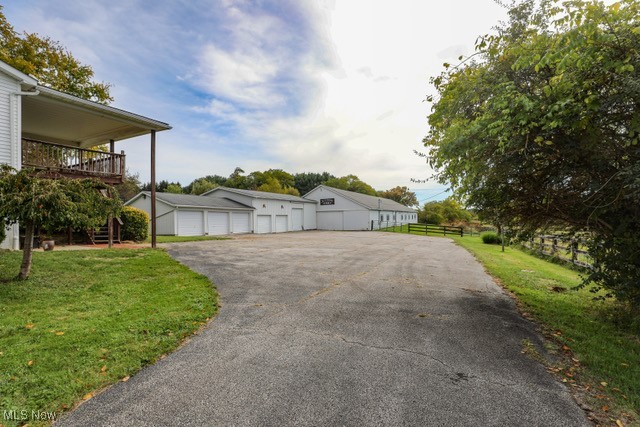 6720 Newton Falls Road Property Photo 5