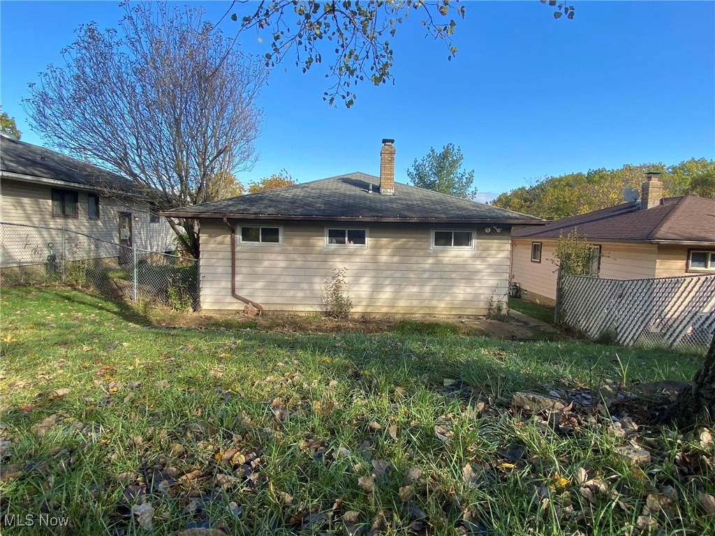 2809 Wales Avenue Property Photo 19