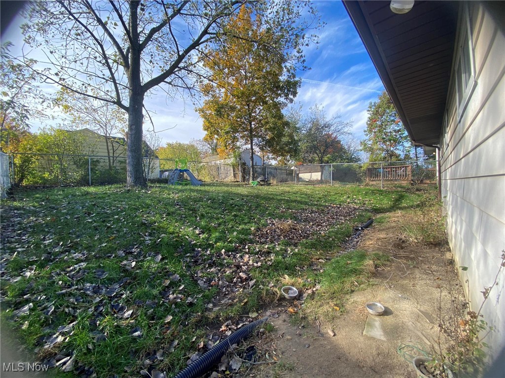 2809 Wales Avenue Property Photo 23