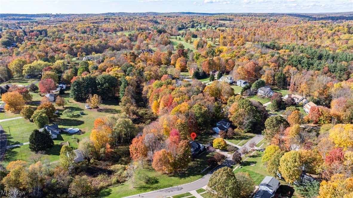 8127 Garfield Drive Property Photo 4