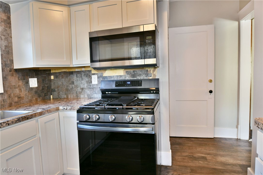 781 Oak Knoll Avenue Se Property Photo 12