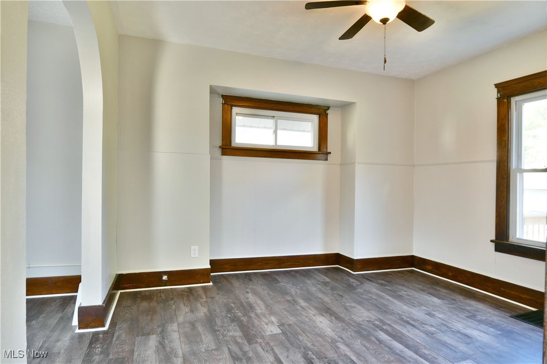 781 Oak Knoll Avenue Se Property Photo 16