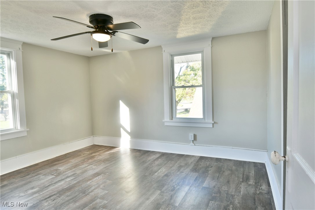 781 Oak Knoll Avenue Se Property Photo 17