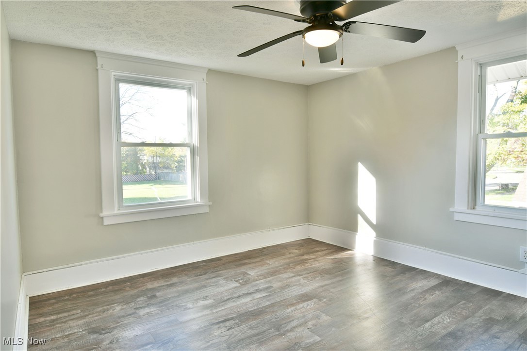 781 Oak Knoll Avenue Se Property Photo 18