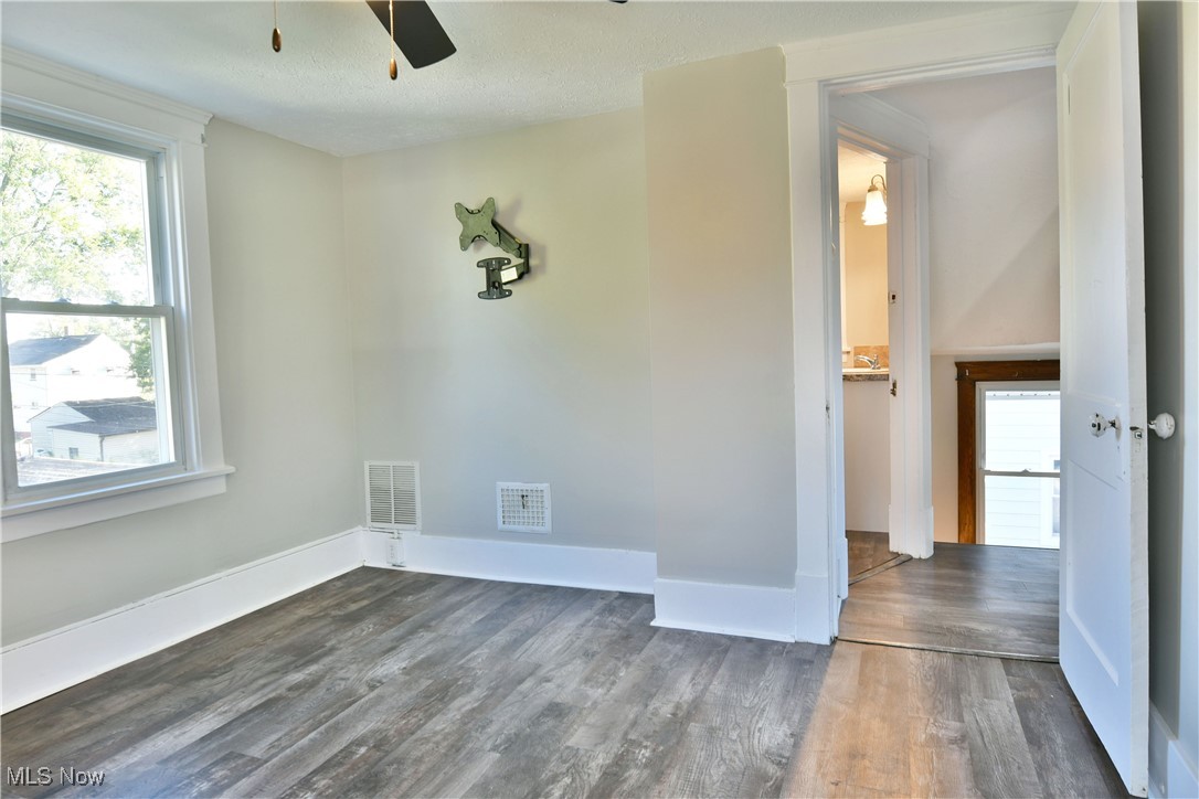 781 Oak Knoll Avenue Se Property Photo 22