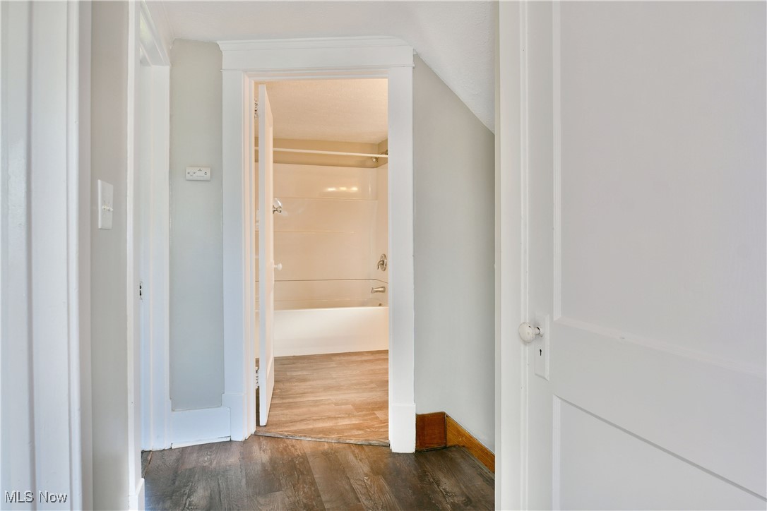 781 Oak Knoll Avenue Se Property Photo 29