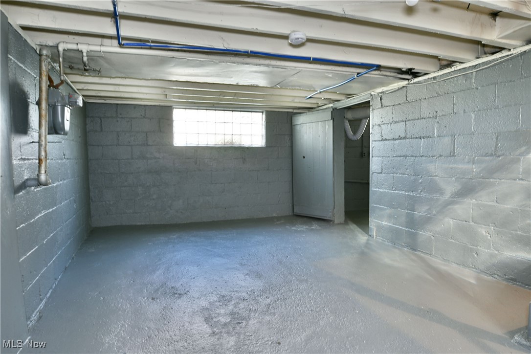 781 Oak Knoll Avenue Se Property Photo 37