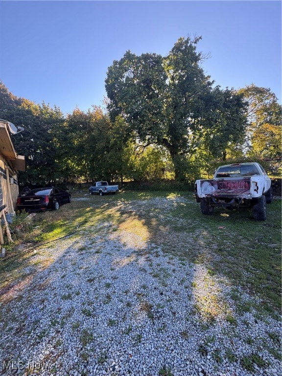 1379 S Main Street Property Photo 6