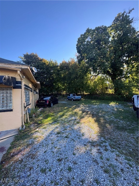 1379 S Main Street Property Photo 7