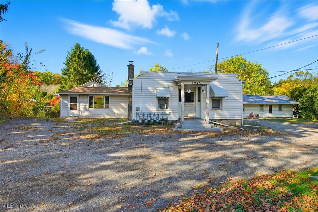 6215 Nre Property Photo 1