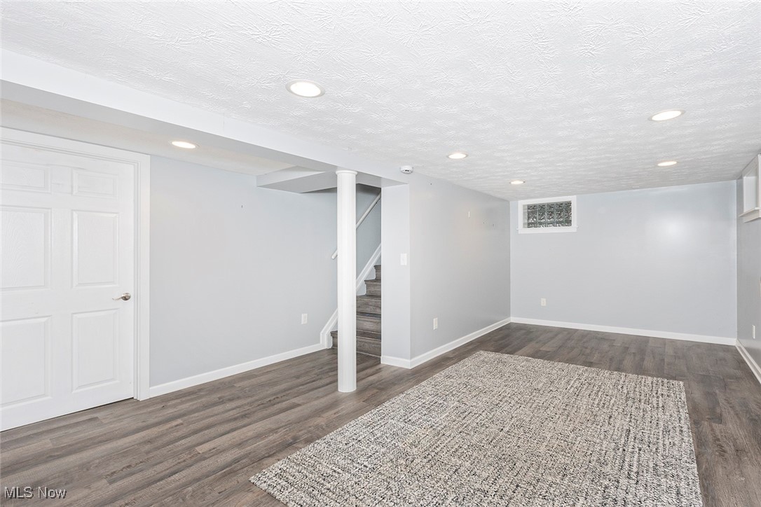 2875 Coleridge Road Property Photo 27