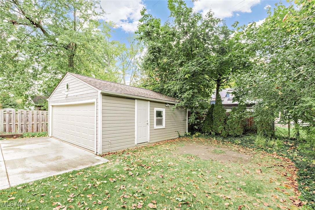 2875 Coleridge Road Property Photo 35