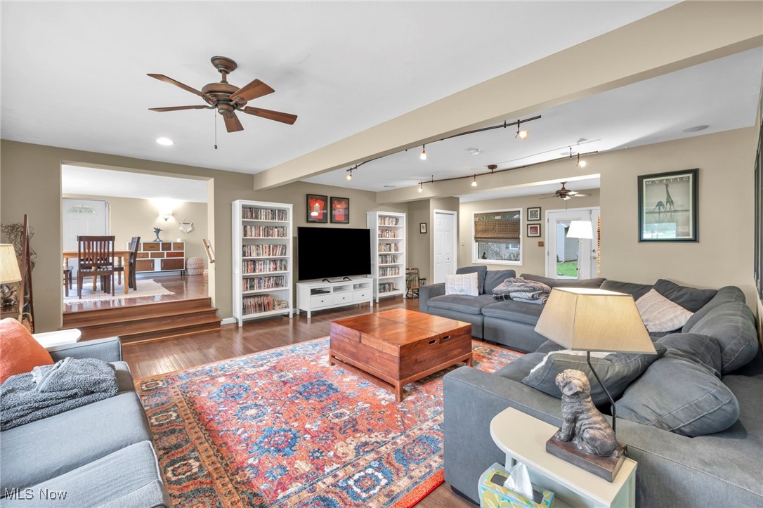 9083 Shepard Road Property Photo 5