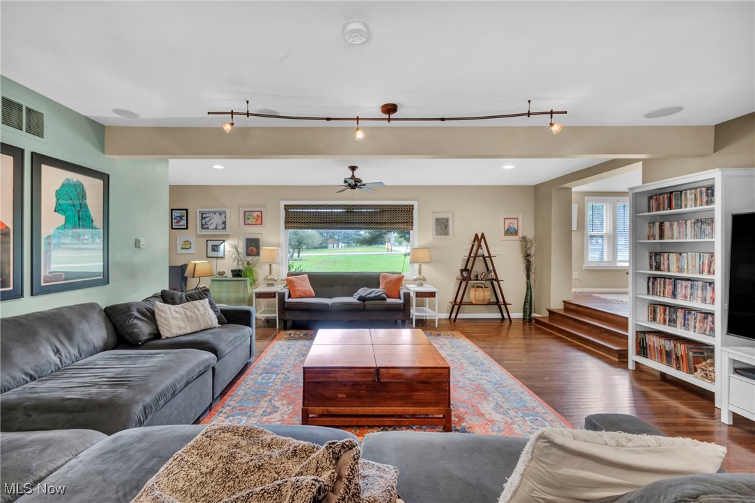 9083 Shepard Road Property Photo 7