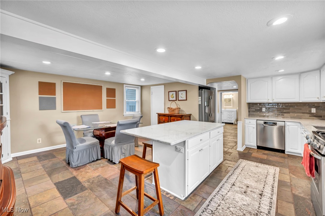 9083 Shepard Road Property Photo 12