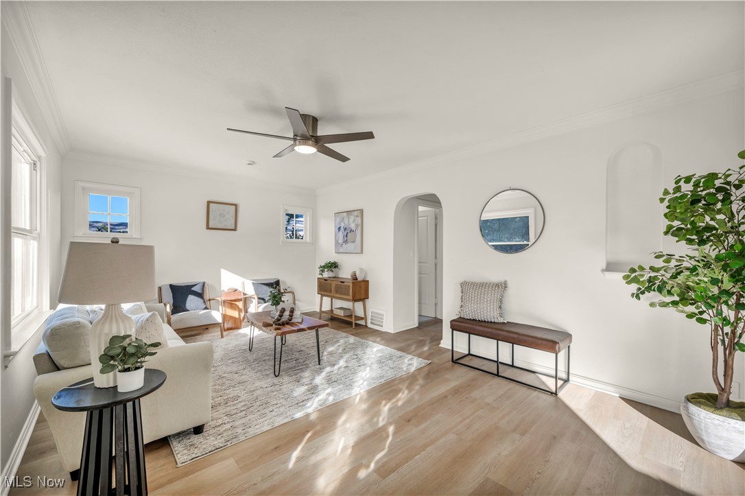 2063 Columbia Road Property Photo 7