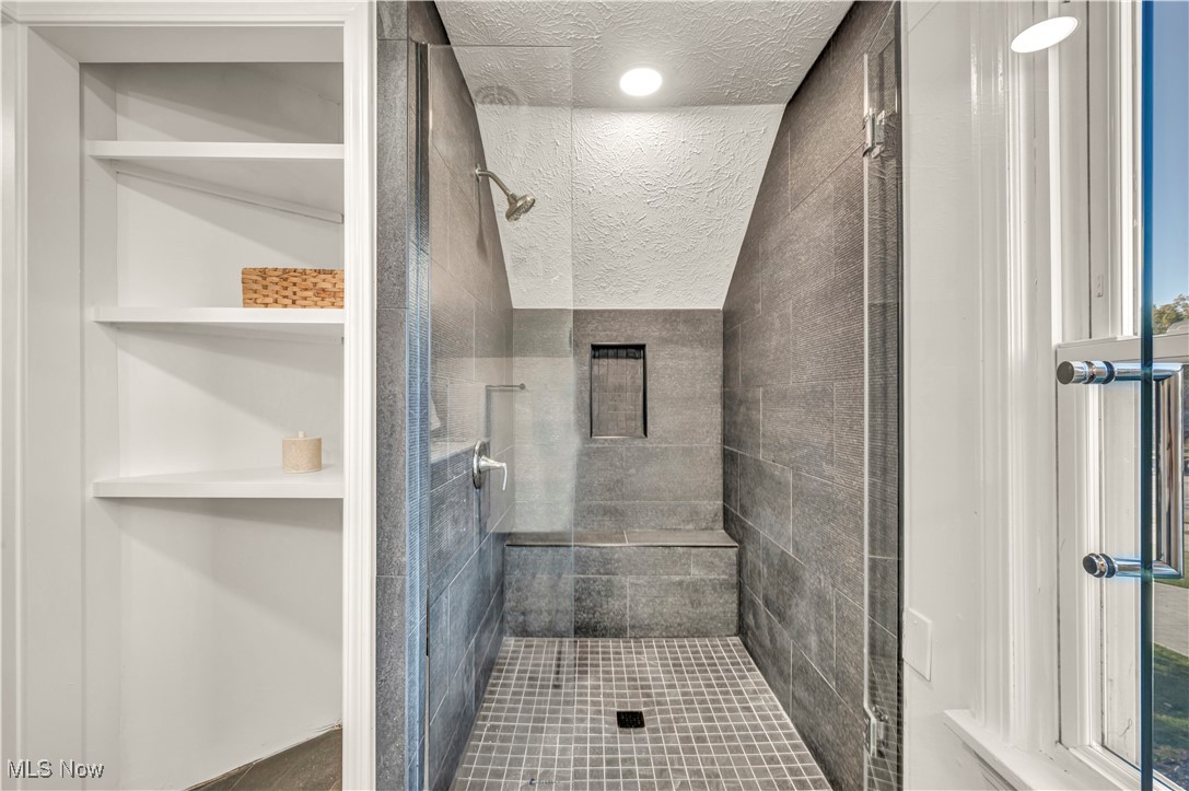 2063 Columbia Road Property Photo 20