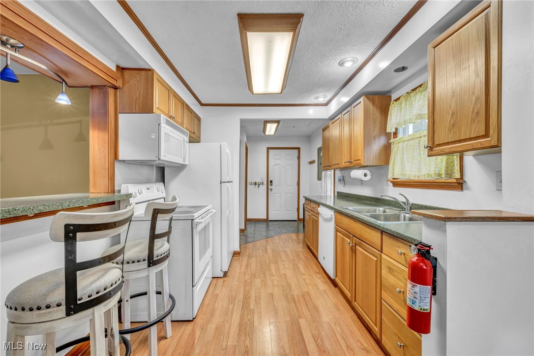 1400 Orchard Heights Drive Property Photo 12