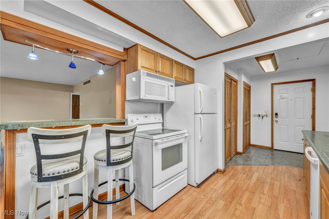 1400 Orchard Heights Drive Property Photo 14