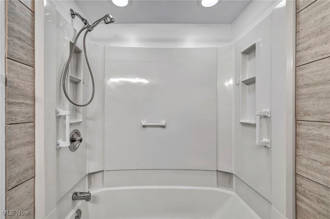 1400 Orchard Heights Drive Property Photo 26