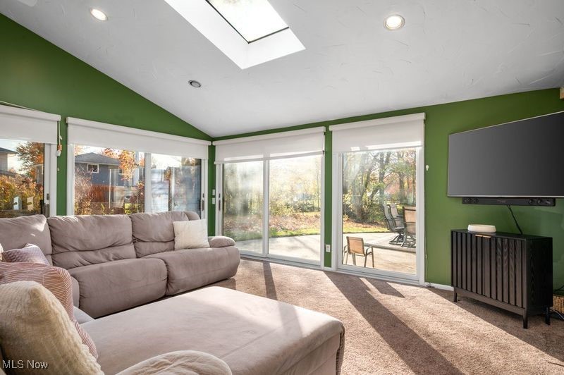 5560 Lansbury Lane Property Photo 14