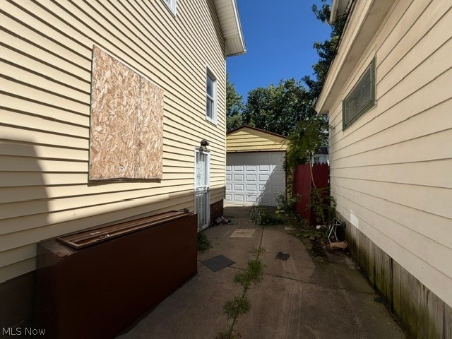 475 E 118th Street Property Photo 4